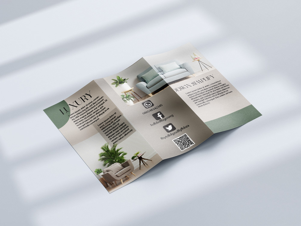 Brochure gấp ba