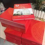 Hình ảnh thực tế khi khách đặt in kỷ yếu tại Tân Nhật Minh 9