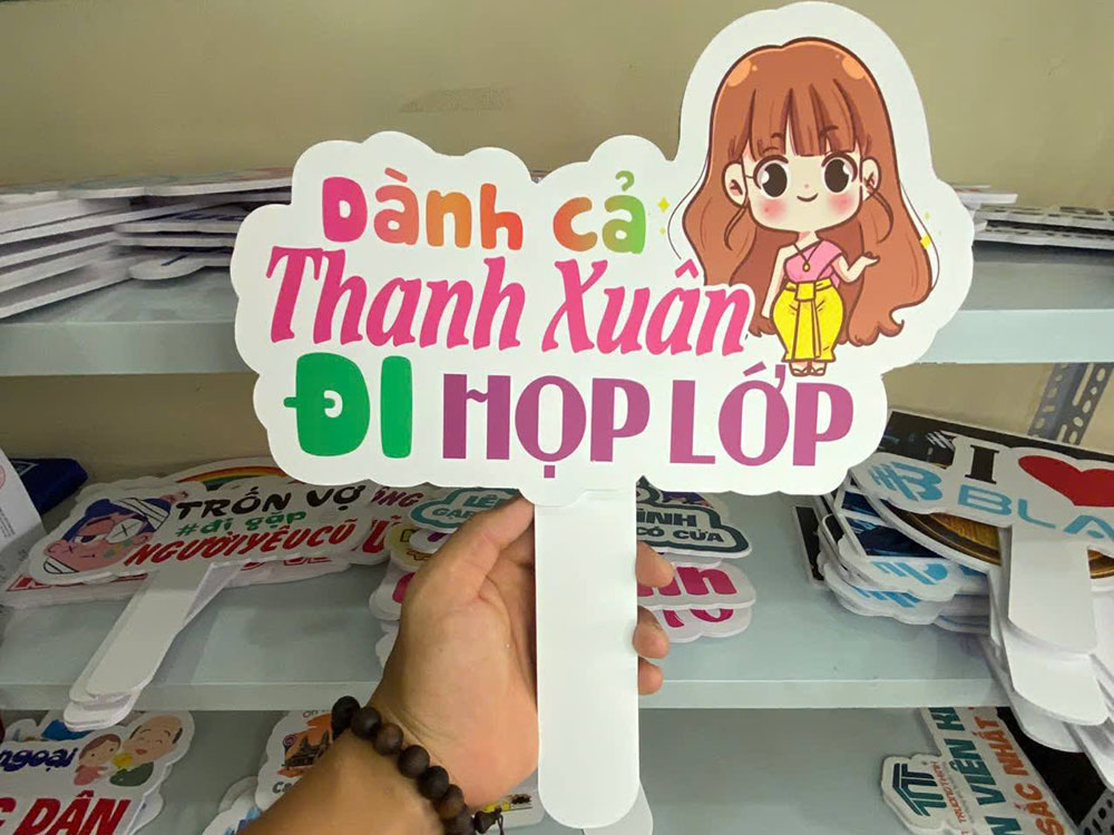 Hashtag họp lớp