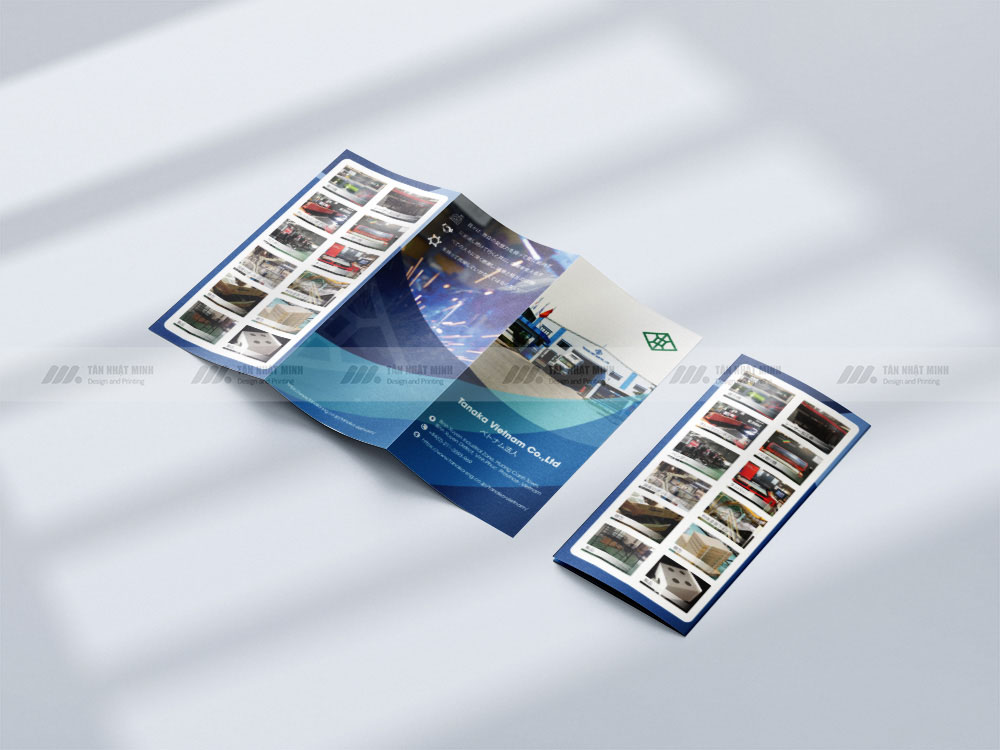 Mẫu catalogue dạng gập 3