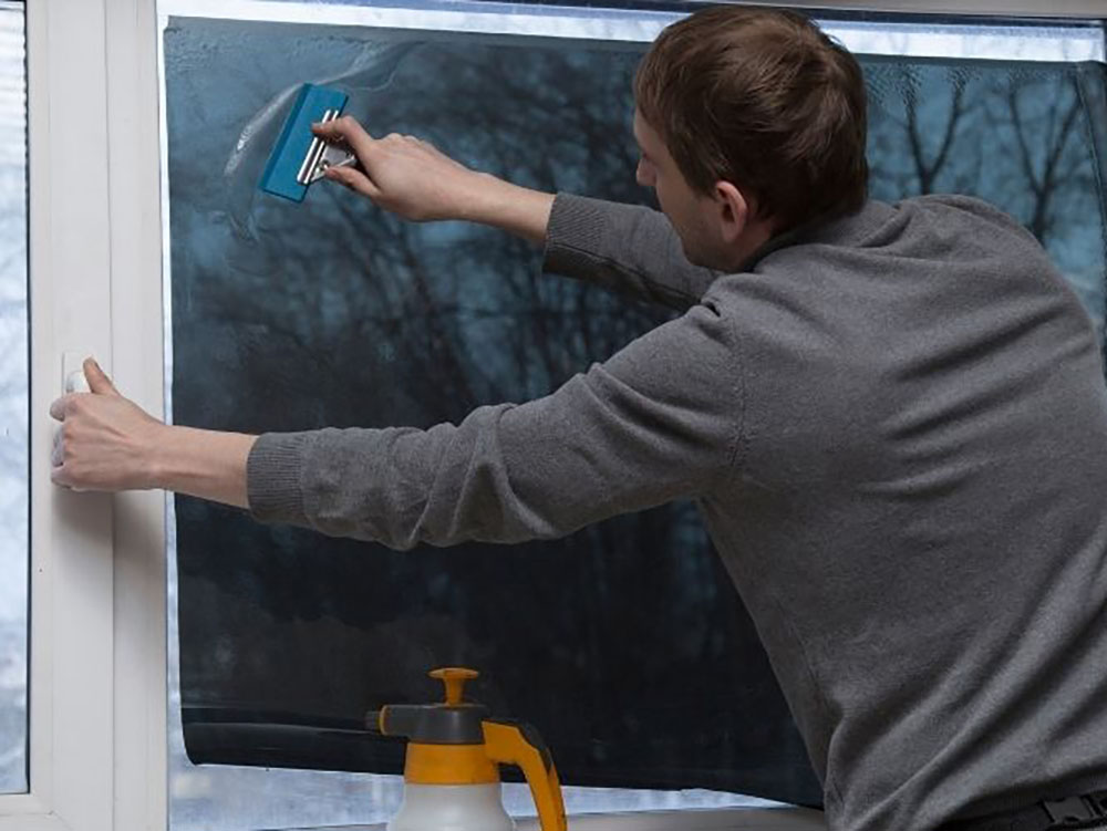 Nguyên Nhân Khiến Decal Bị Nhăn Khi Dán