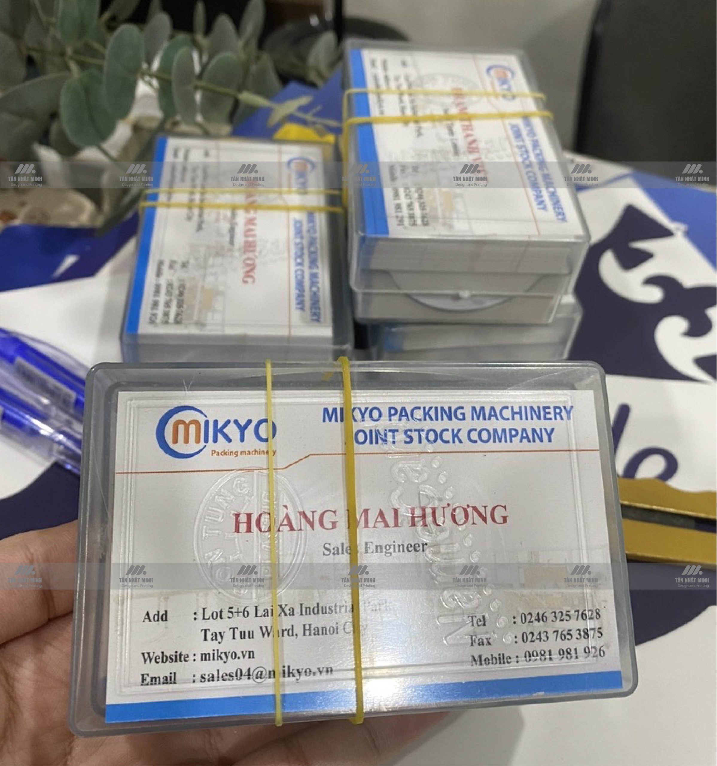 Hình ảnh in card visit thực tế tại Tân Nhật Minh
