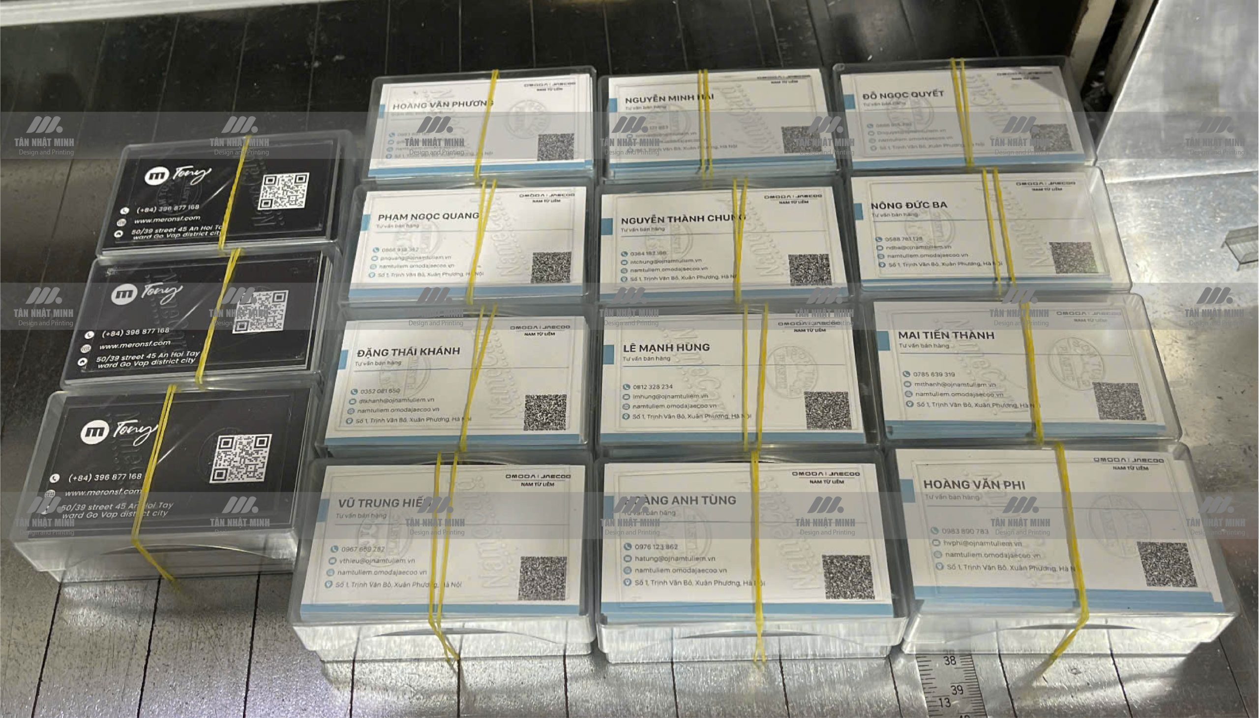 Hình ảnh in card visit thực tế tại Tân Nhật Minh