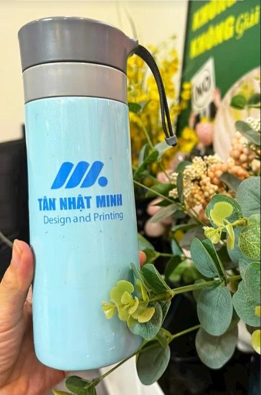 In UV DTF dán bình giữ nhiệt