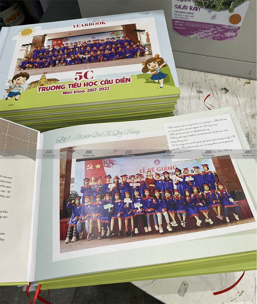 Kỷ yếu bìa bồi