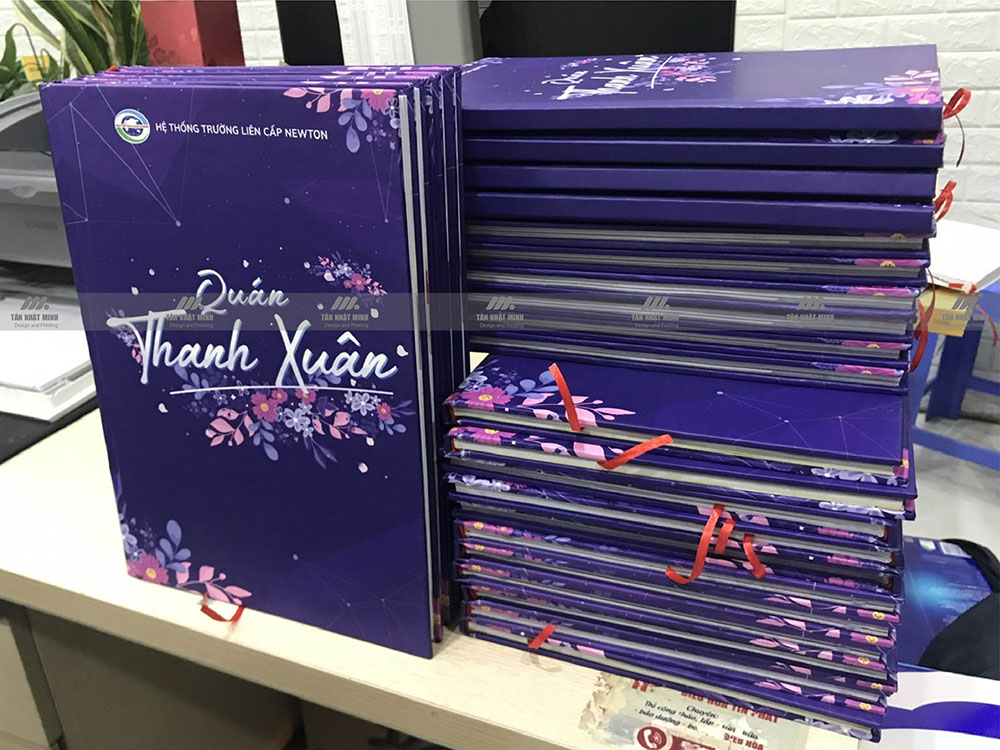 Kỷ yếu bìa bồi