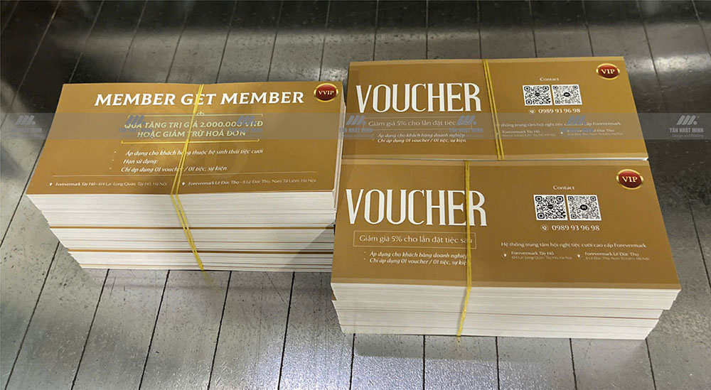 In voucher, phiếu giảm giá cho khách hàng