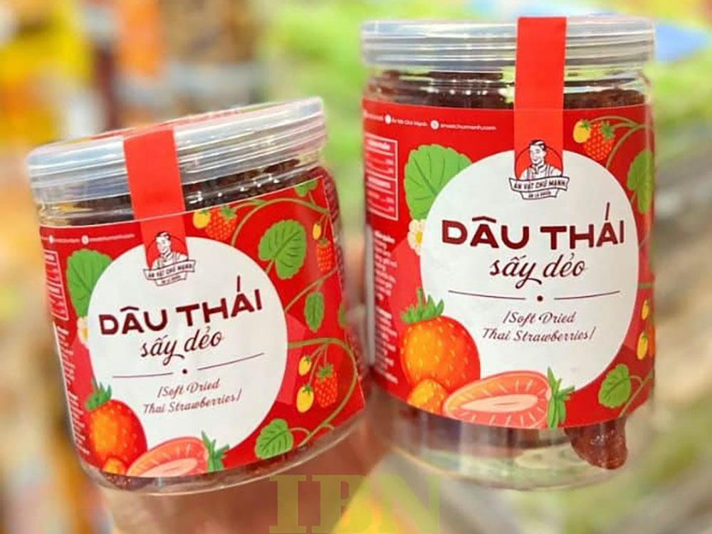 Tem dâu tây sấy dẻo thiết kế bắt mắt