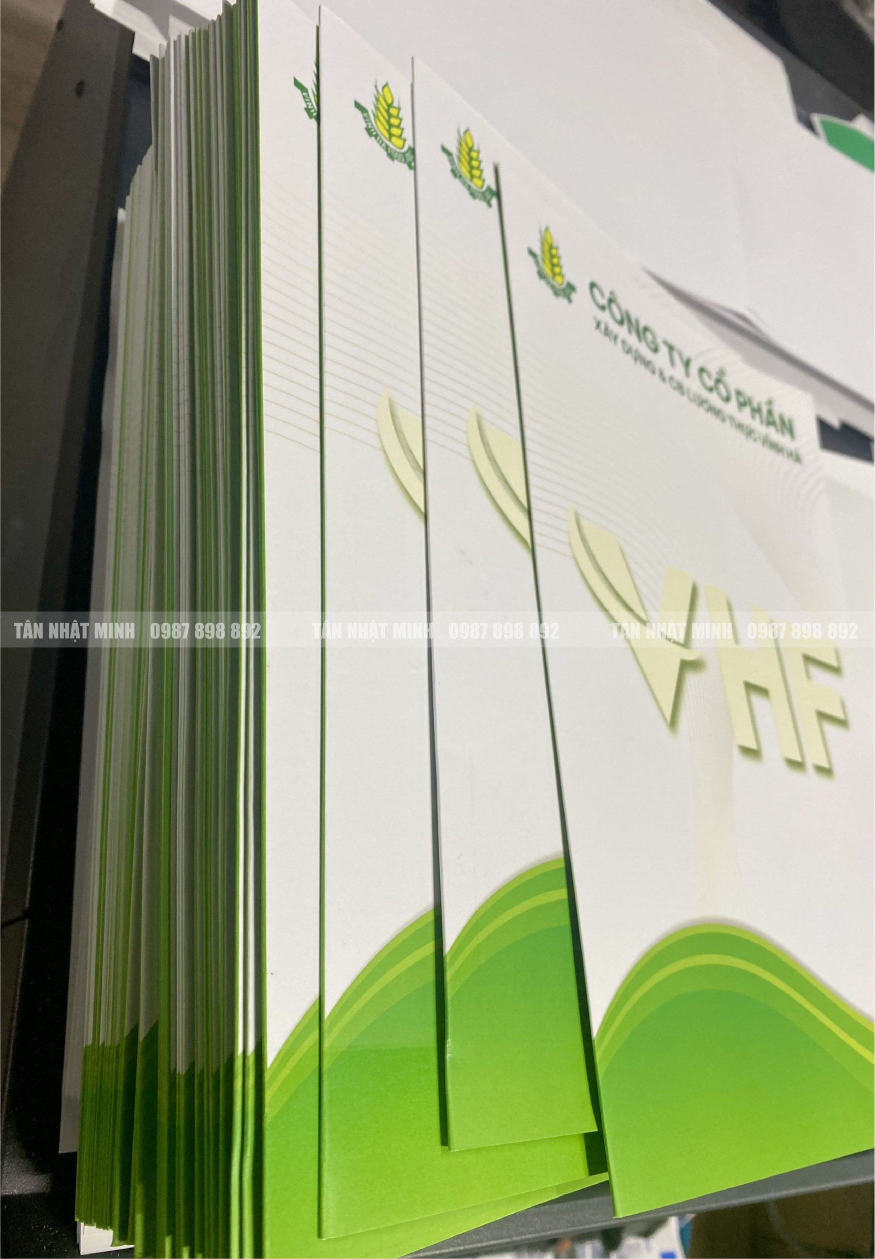 Quy trình in kẹp file tại Tân Nhật Minh